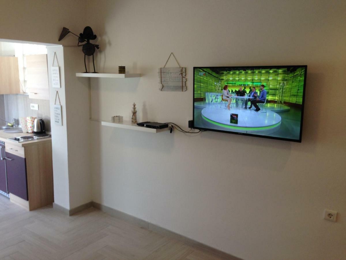 Apartmani Tatic Stinjan Exterior photo